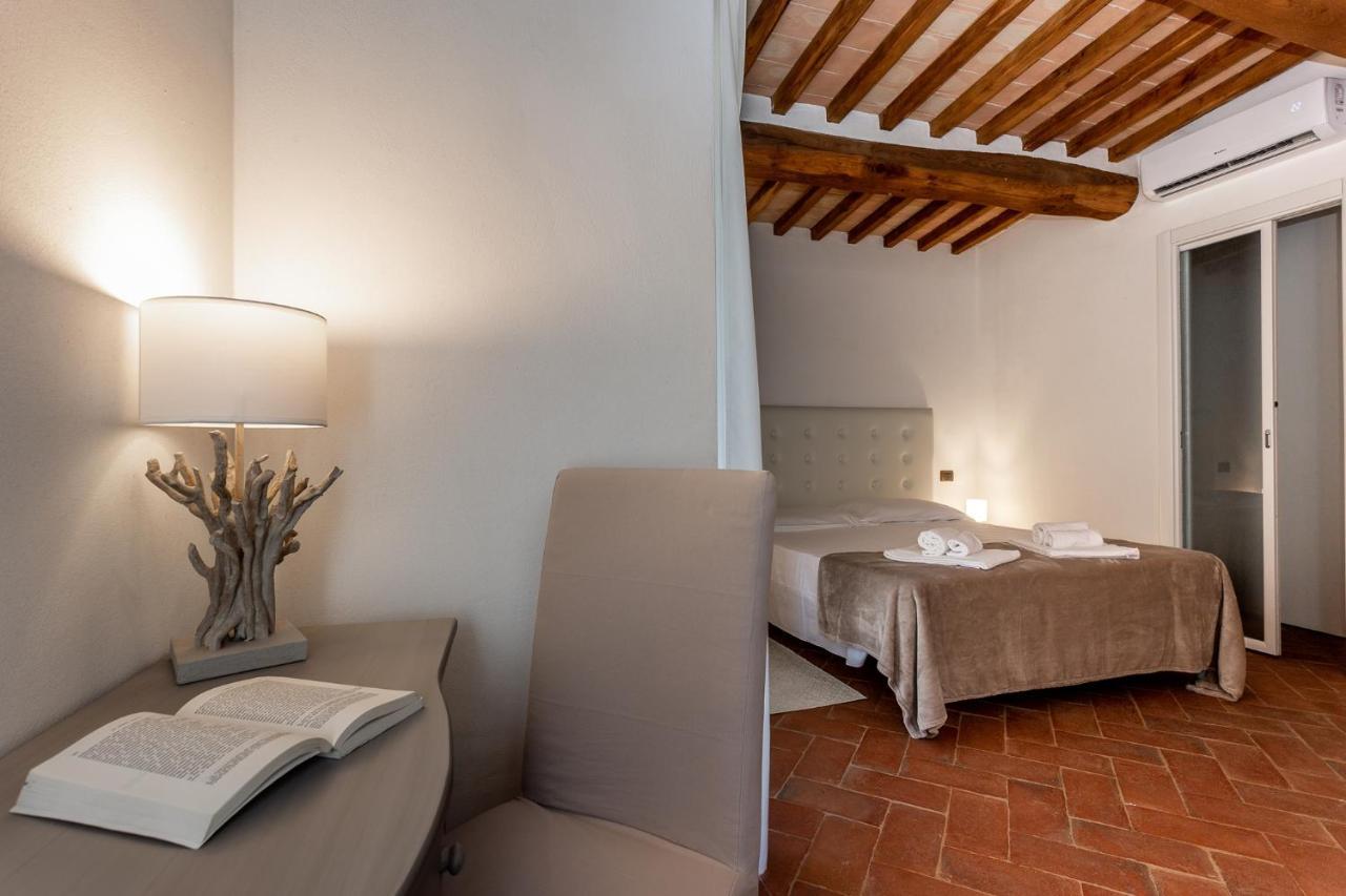 Il Borgo Di Terrensano Aparthotel Siena Exterior foto