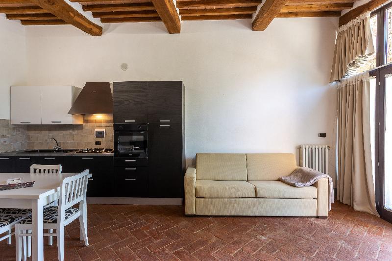 Il Borgo Di Terrensano Aparthotel Siena Exterior foto