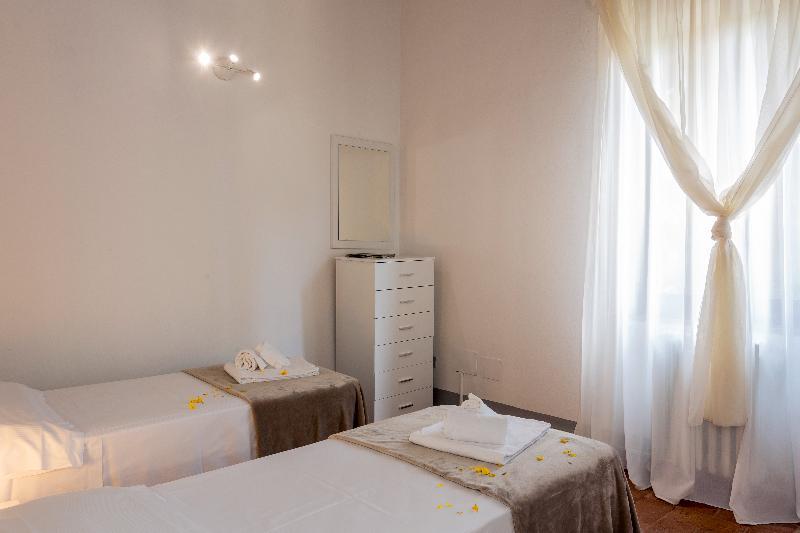 Il Borgo Di Terrensano Aparthotel Siena Exterior foto